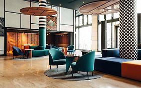 Pullman Berlin Schweizerhof